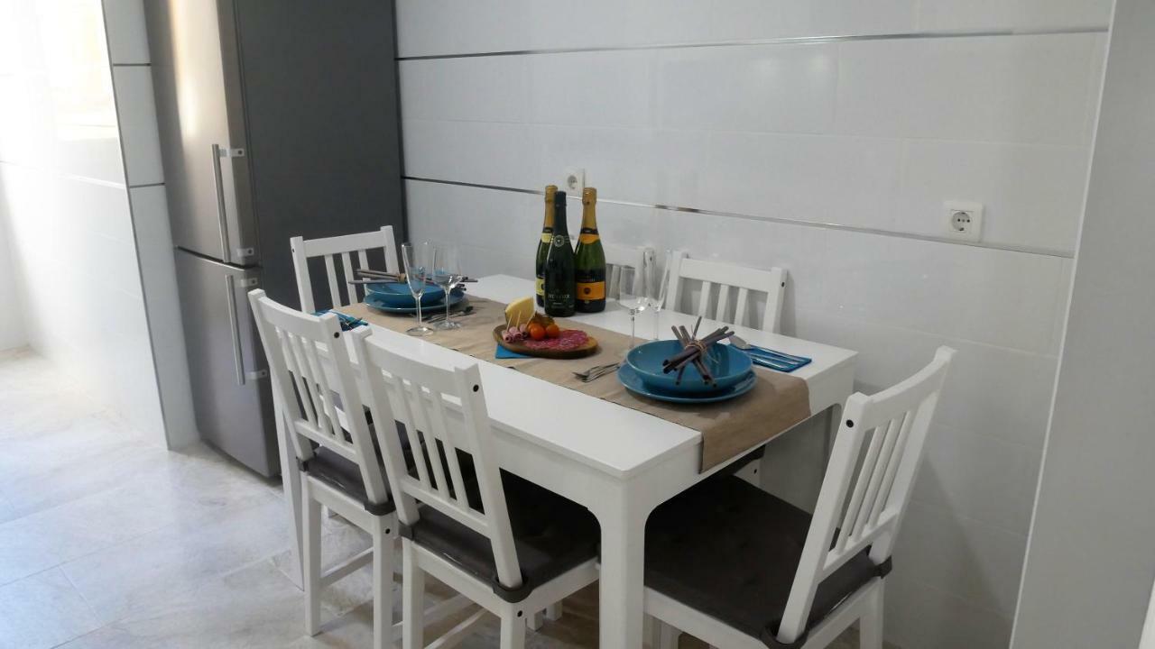 Appartement Hillside Suite มิฮาส ภายนอก รูปภาพ