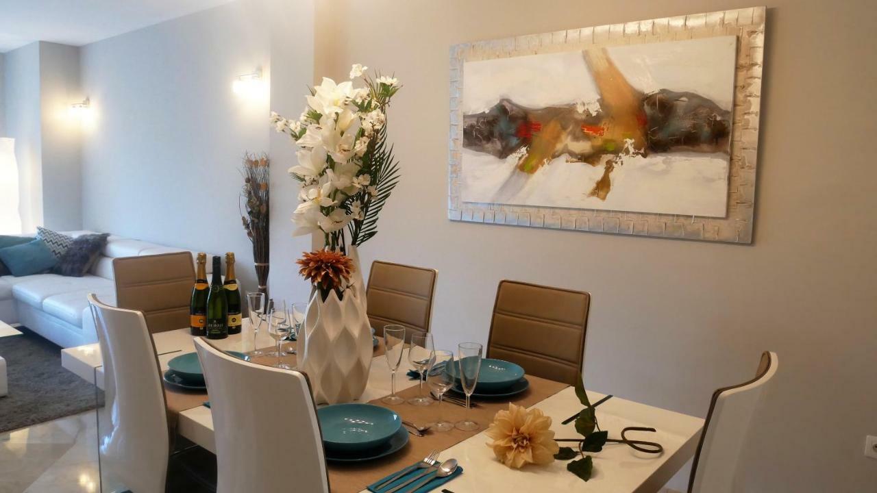 Appartement Hillside Suite มิฮาส ภายนอก รูปภาพ